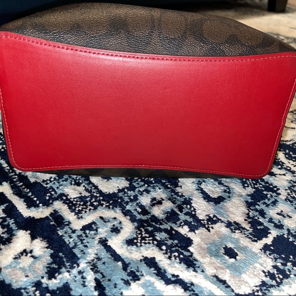 COACH 91512 TOWN BUCKET BAG IN SIGNATURE CANVAS BROWN 1941 RED - Picture 2 of 16